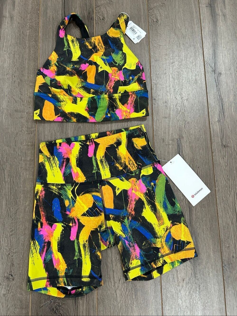 Lululemon under under train 6 SET